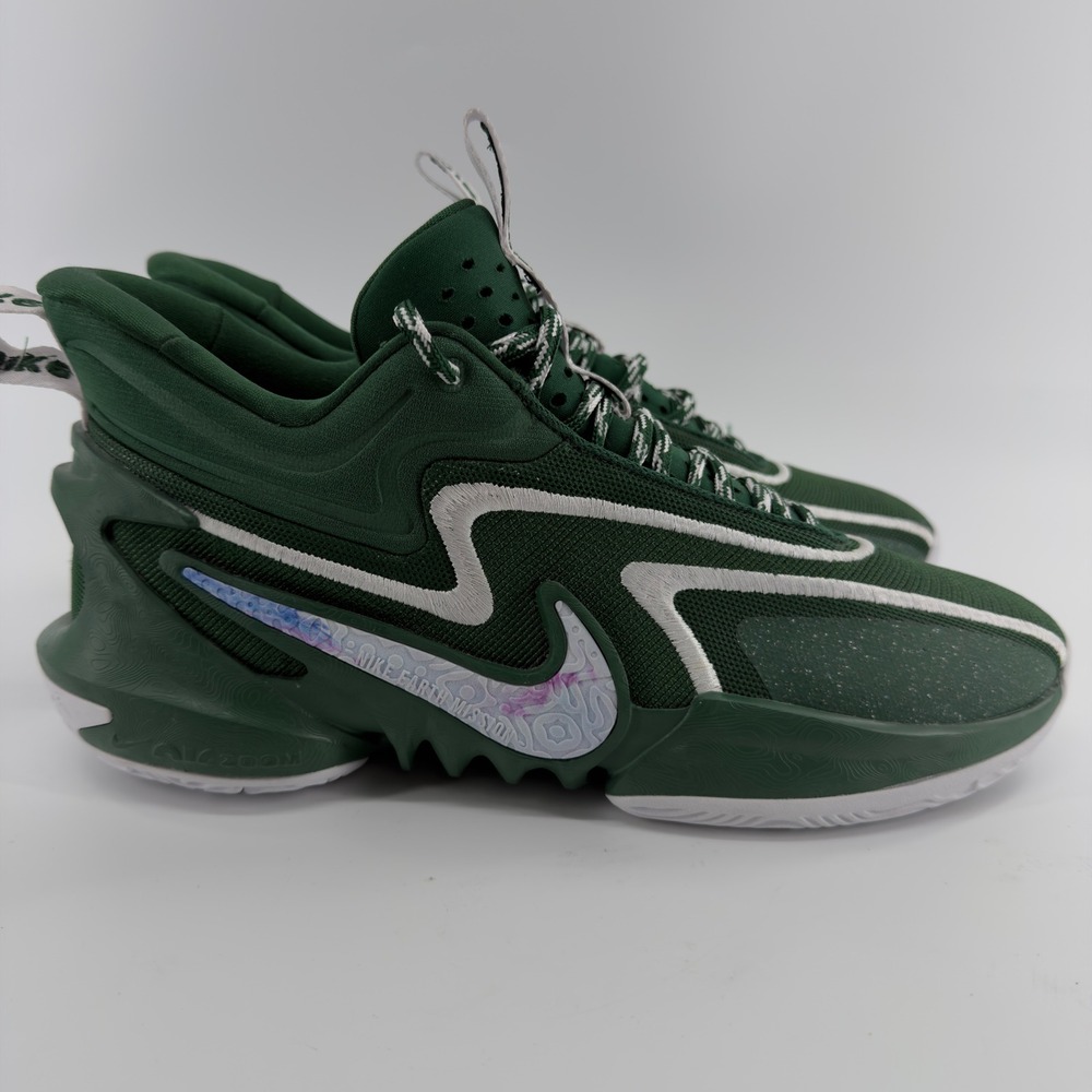 Nike‎ Air Zoom Cosmic Unity 2 Gorge Green Basketball Shoes Mens 12